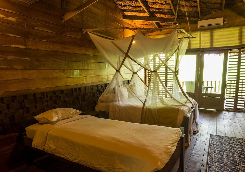 On Vacation Amazon Hotel Leticia Exterior photo